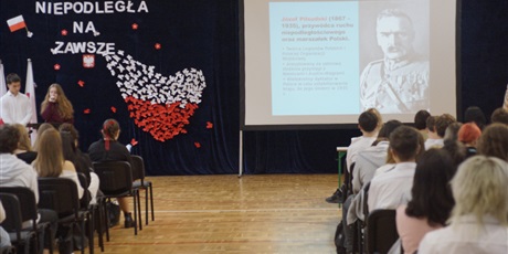 Powiększ grafikę: dzien-niepodleglosci-11-listopada-2025-656354.jpg