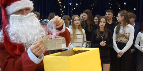 Powiększ grafikę: gala-wolontariatu-2025-666843.jpg