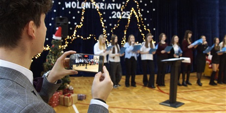 Powiększ grafikę: gala-wolontariatu-2025-666852.jpg
