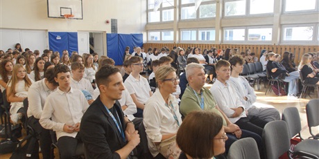 Powiększ grafikę: jubileusz-99-lecia-szkol-ekonomiczno-handlowych-637757.jpg