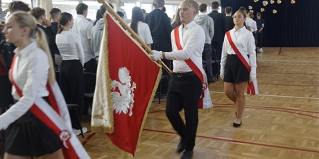 Powiększ grafikę: jubileusz-99-lecia-szkol-ekonomiczno-handlowych-637761.jpg