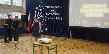 Powiększ grafikę: uroczyste-zakonczenie-roku-szkolnego-2024-2025-634793.jpg
