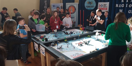 Powiększ grafikę: FIRST LEGO League Sezon 2025 „SUBMERGED”