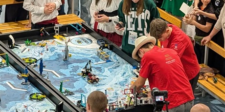 Powiększ grafikę: FIRST LEGO League Sezon 2025 „SUBMERGED”