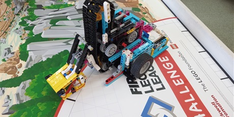Powiększ grafikę: FIRST LEGO League Sezon 2026 „UNEARTHEAD”