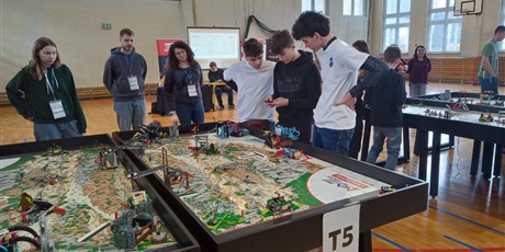 Powiększ grafikę: FIRST LEGO League Sezon 2026 „UNEARTHEAD”