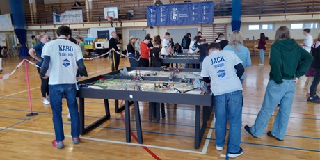 Powiększ grafikę: FIRST LEGO League Sezon 2026 „UNEARTHEAD”